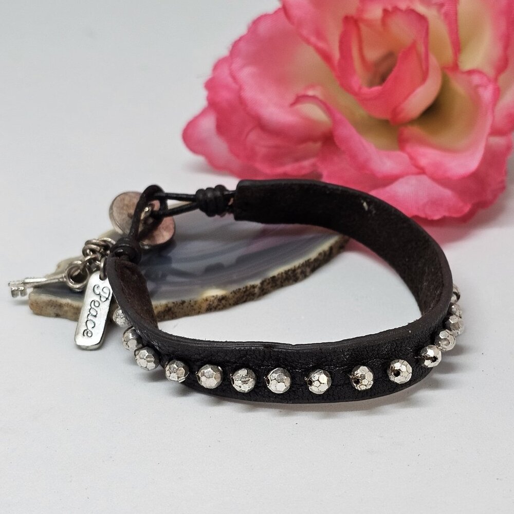 Fossil Brown Leather Silver Tone Beads Charms Bracelet Boho 8" Key Peace